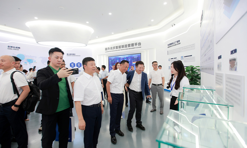 喜报：晃游网络光伏8GW异质结电池片项目正式投产！！！